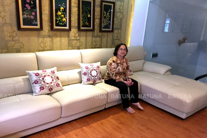 Cô Vân hài lòng về bọc nệm ghế sofa Cô Vân hài lòng về bọc nệm ghế sofa
